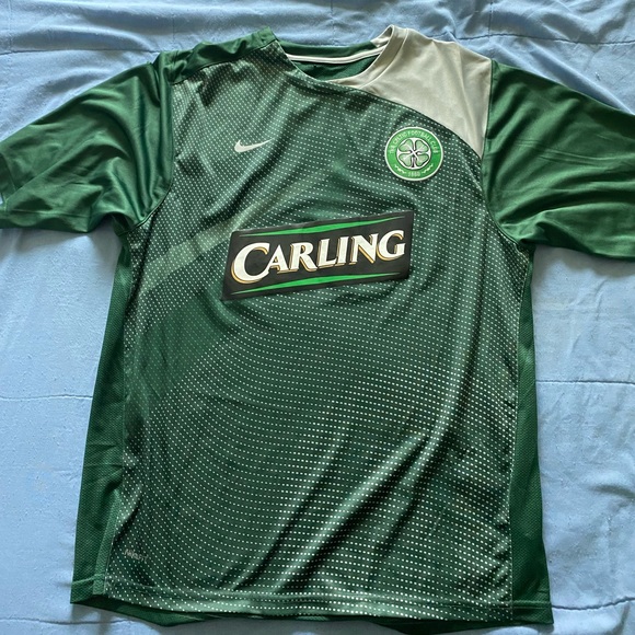 Celtic training shirt - Picture 1 of 2